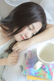 太阳出来喜洋洋