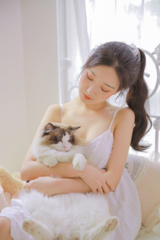 家教老师撩开裙子